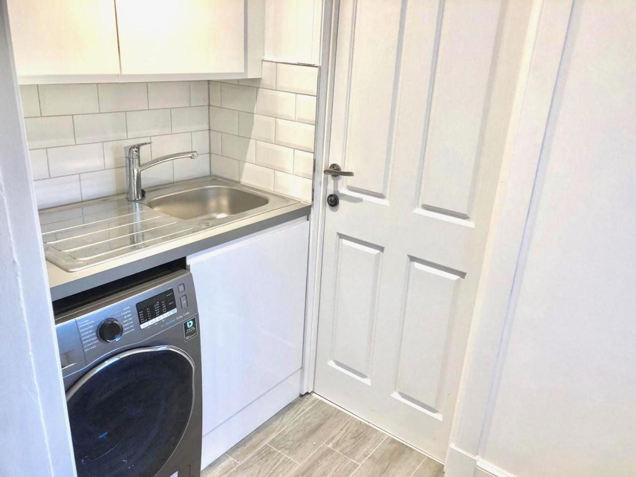 Byevo Almar Villa - Close To City And Airport - Perfect For Contractors Or Large Groups Glasgow Luaran gambar